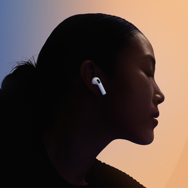 ویدیو ایرپاد 5 با کیس شارژ بی سیم، ویدیو AirPods 5 with Wireless Charging Case